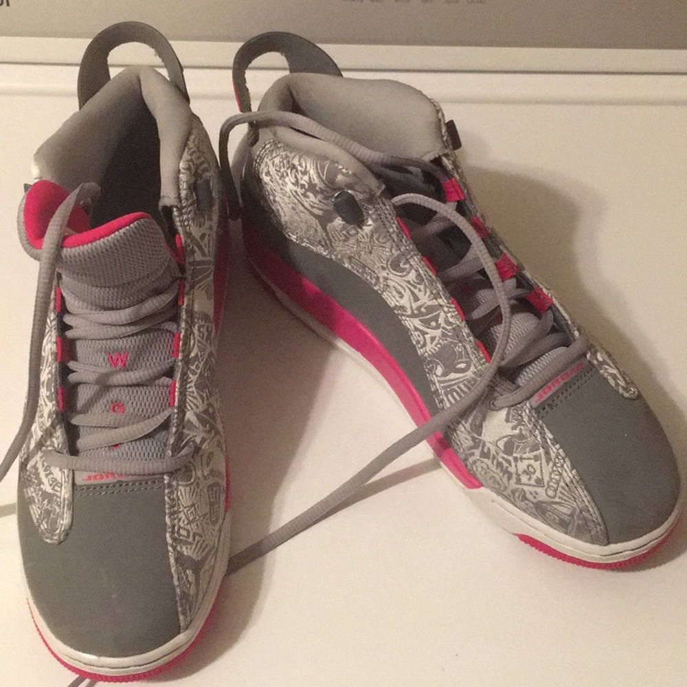 Girls Jordan’s (Dub Zero)